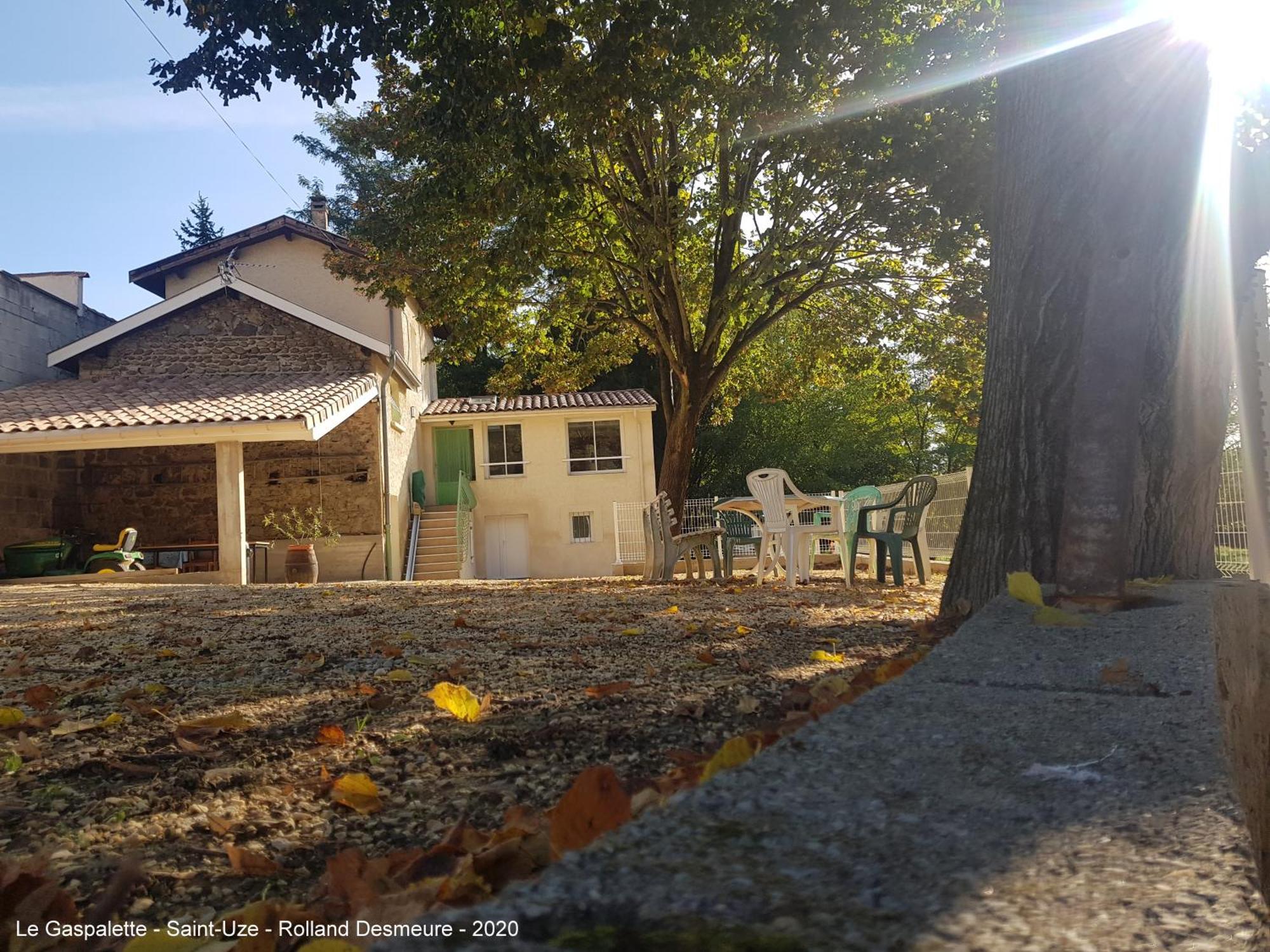 Le Gaspalette Saint-Uze Exterior photo